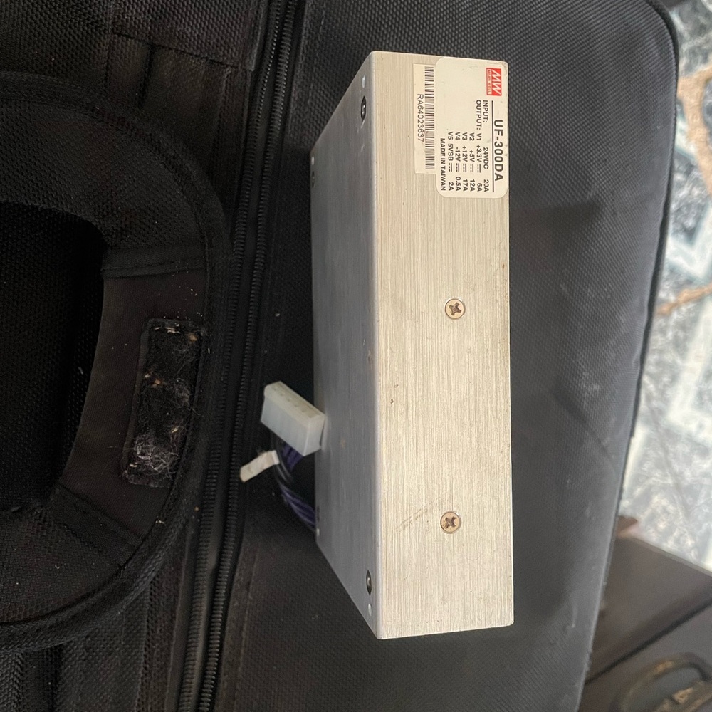 Mean Well UF-300DA power supply